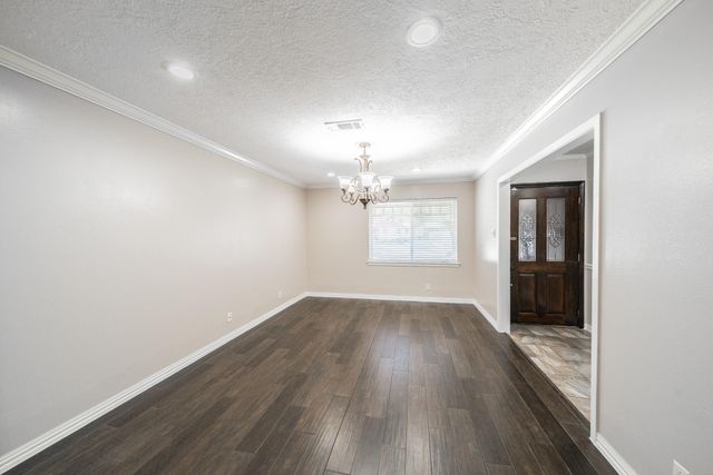 9517 Truscon Drive, Houston, TX 77080