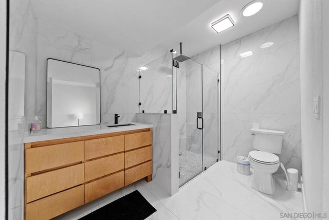 7410 Caminito Carlotta, San Diego, CA 92120