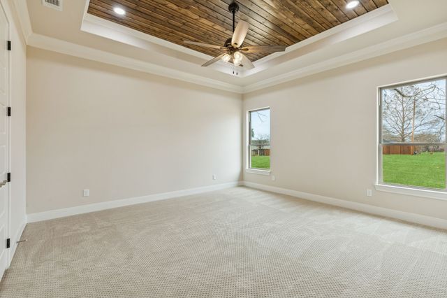 2165 Middlewood Circle, Granbury, TX 76049