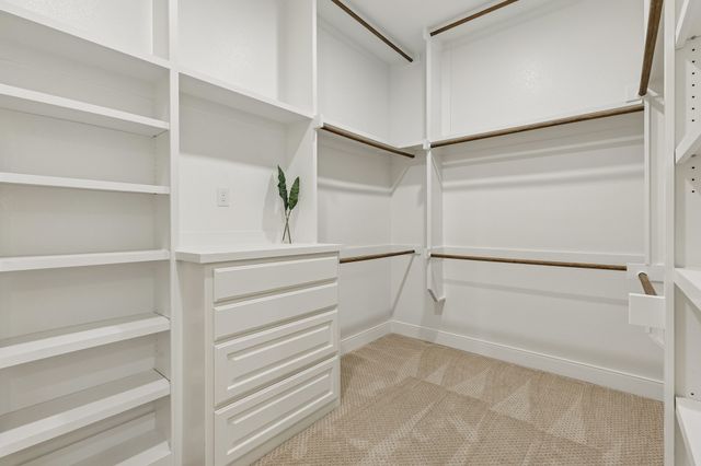 2165 Middlewood Circle, Granbury, TX 76049