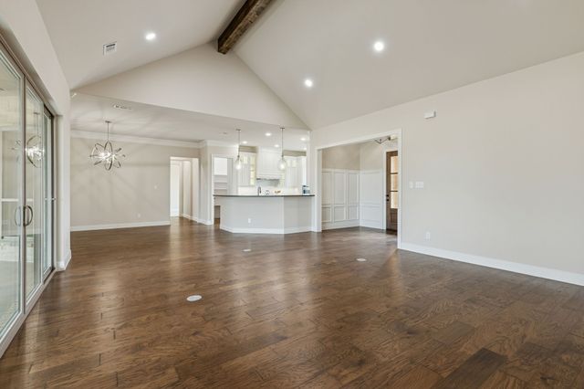 2165 Middlewood Circle, Granbury, TX 76049