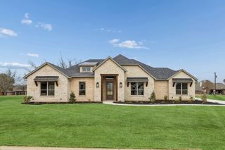 2165 Middlewood Circle, Granbury, TX 76049