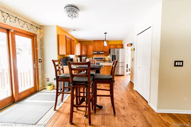 1464 Four Seasons Drive, Hartland Township, MI 48843