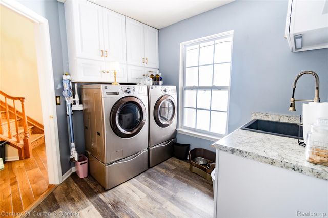 1464 Four Seasons Drive, Hartland Township, MI 48843