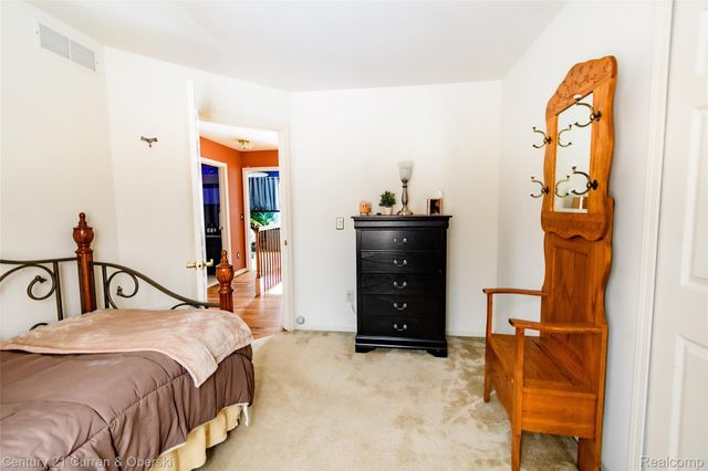 1464 Four Seasons Drive, Hartland Township, MI 48843