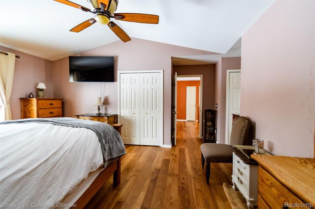 1464 Four Seasons Drive, Hartland Township, MI 48843