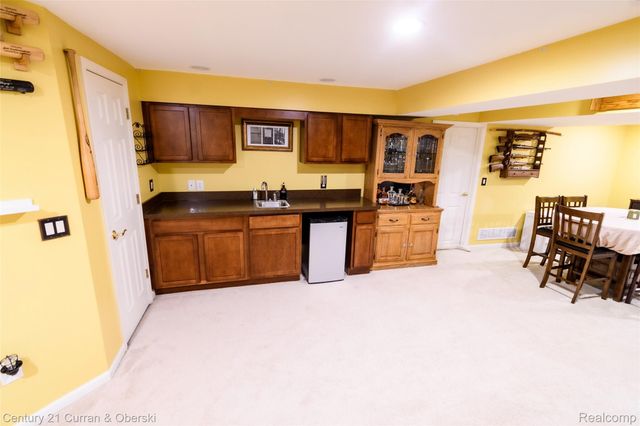 1464 Four Seasons Drive, Hartland Township, MI 48843