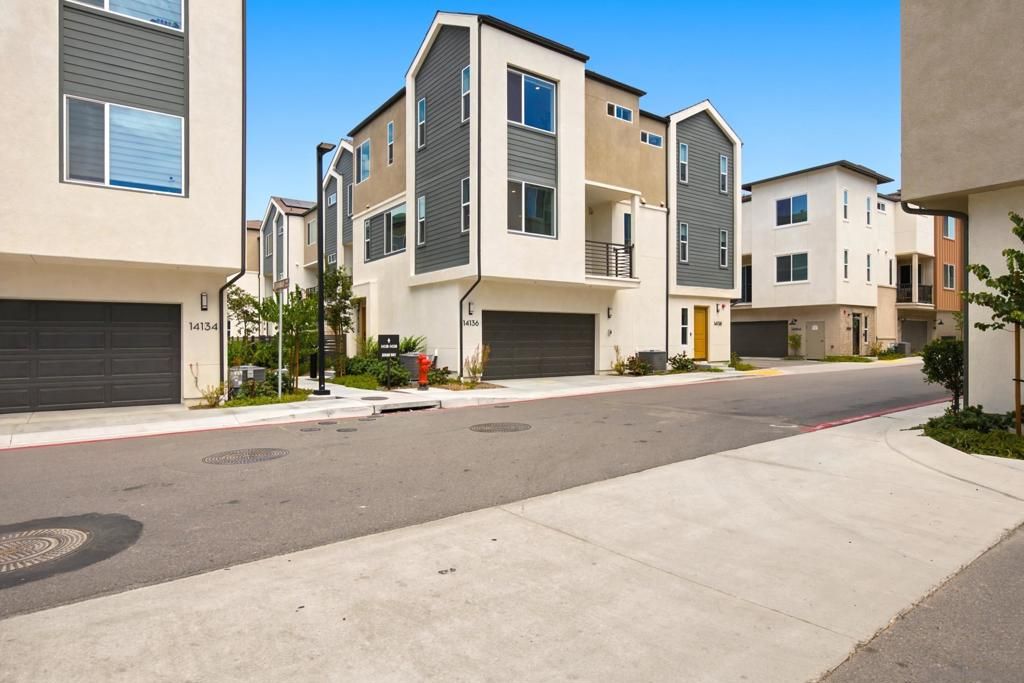 Image 1 of property listing at 14136 Jonah Way, San Diego, CA 92128
