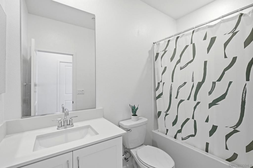 Image 22 of property listing at 14136 Jonah Way, San Diego, CA 92128
