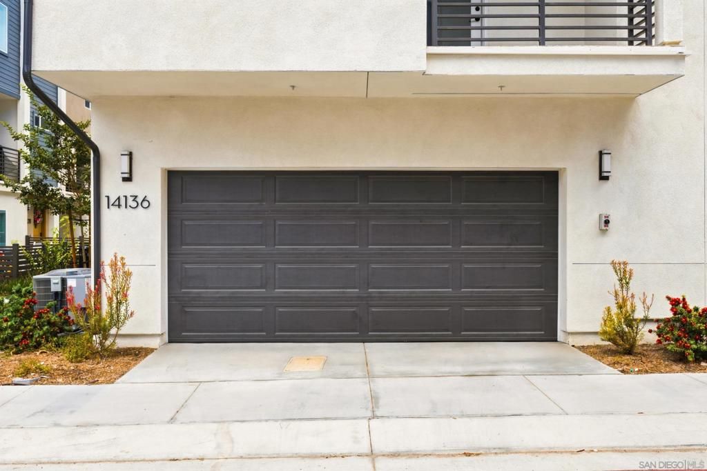 Image 28 of property listing at 14136 Jonah Way, San Diego, CA 92128