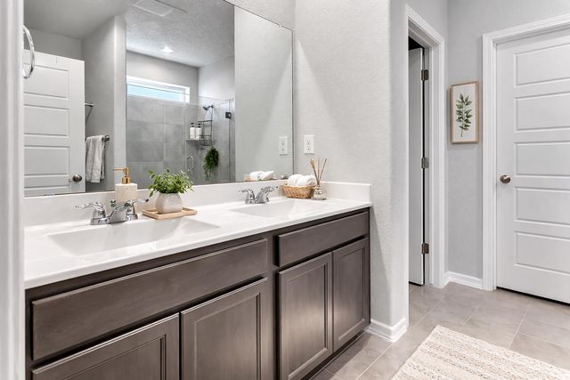 889 Tazanita Loop SE, Albuquerque, NM 87124