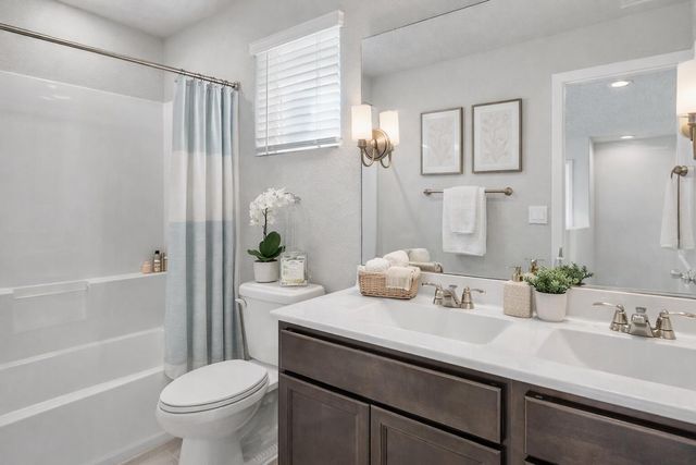 889 Tazanita Loop SE, Albuquerque, NM 87124