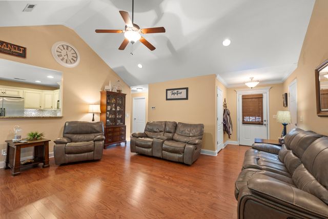 304 Sweet Birch Drive, Rossville, GA 30741