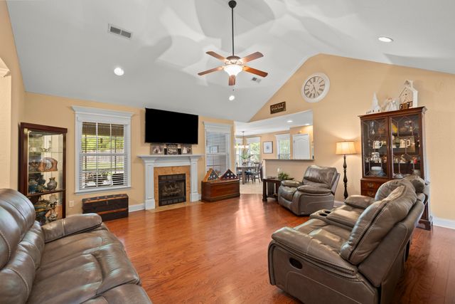 304 Sweet Birch Drive, Rossville, GA 30741