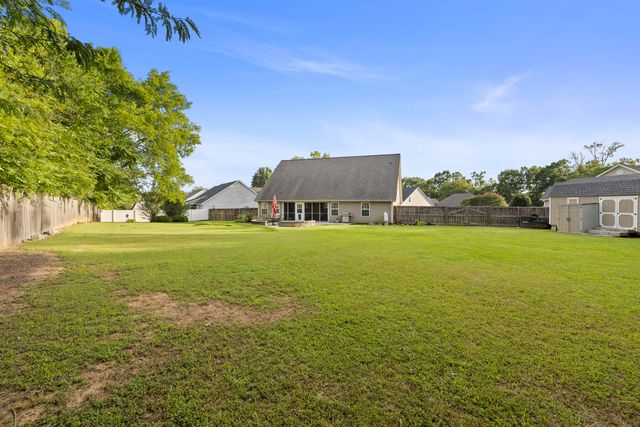 304 Sweet Birch Drive, Rossville, GA 30741