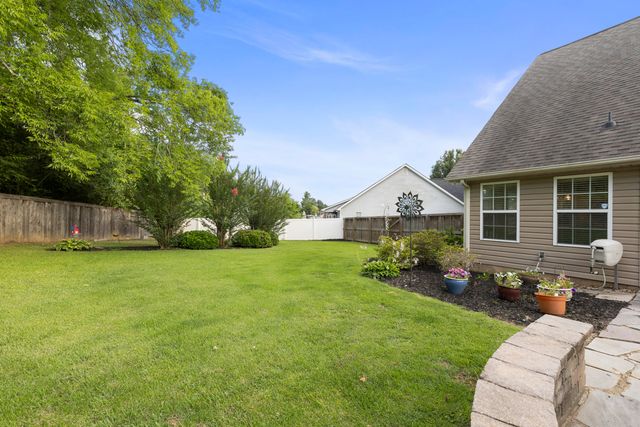 304 Sweet Birch Drive, Rossville, GA 30741