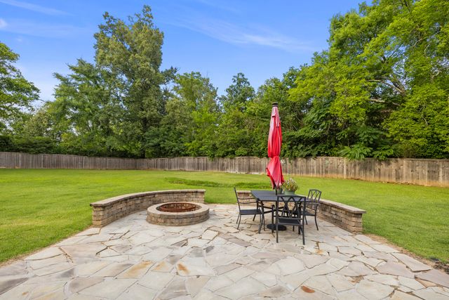 304 Sweet Birch Drive, Rossville, GA 30741
