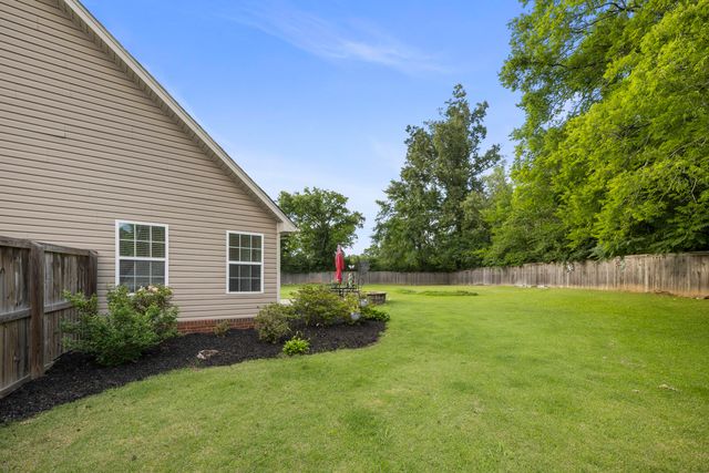 304 Sweet Birch Drive, Rossville, GA 30741