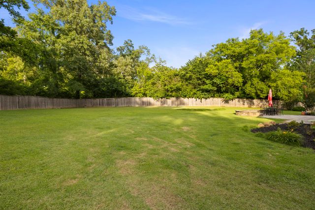 304 Sweet Birch Drive, Rossville, GA 30741