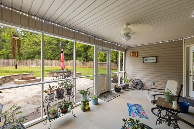 304 Sweet Birch Drive, Rossville, GA 30741