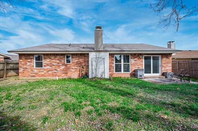 5009 Oak Manor Drive, Oklahoma City, OK 73135
