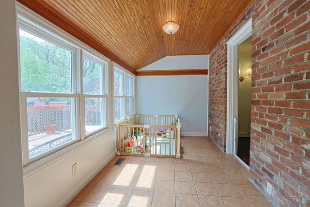 67 Forest Avenue, Wyoming, OH 45215