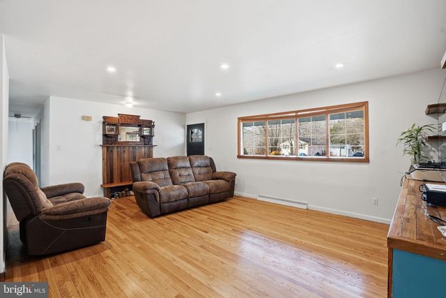 7610 CROOM STATION RD, Upper Marlboro, MD 20772