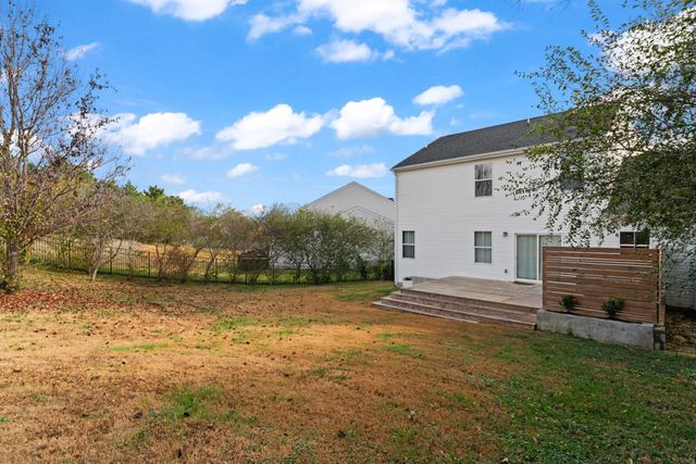 505 Lyndeboro Ct, Nashville, TN 37221