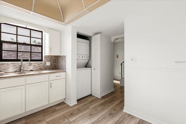 2250 S PALMETTO AVENUE i-11, Daytona Beach, FL 32119