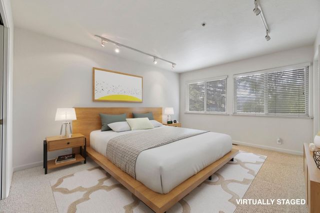 33 Edgewood Way, Santa Cruz, CA 95060