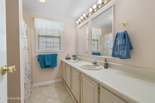 1089 Captains Court, Calabash, NC 28467