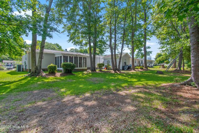 1089 Captains Court, Calabash, NC 28467