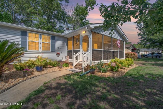 1089 Captains Court, Calabash, NC 28467