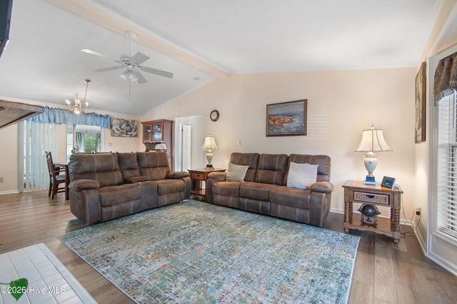 1089 Captains Court, Calabash, NC 28467