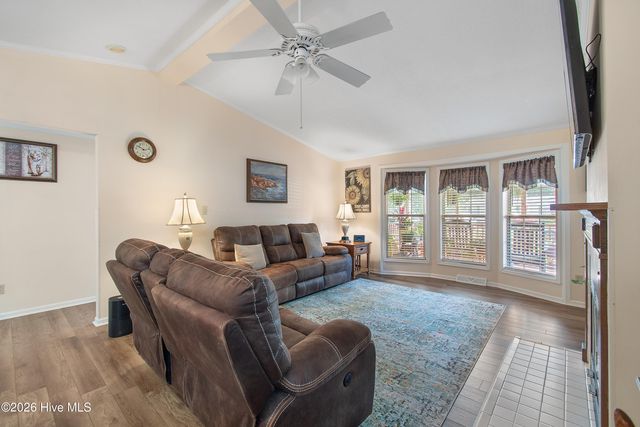 1089 Captains Court, Calabash, NC 28467