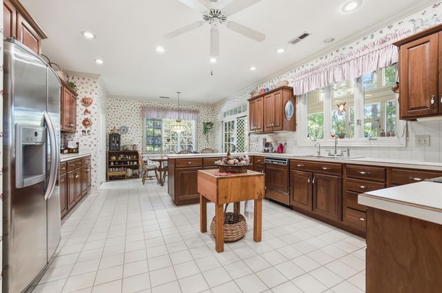 474 Muirfield Dr., Pawleys Island, SC 29585