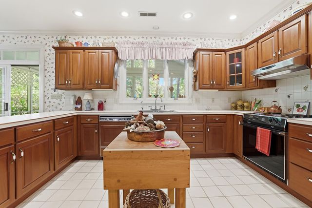 474 Muirfield Dr., Pawleys Island, SC 29585