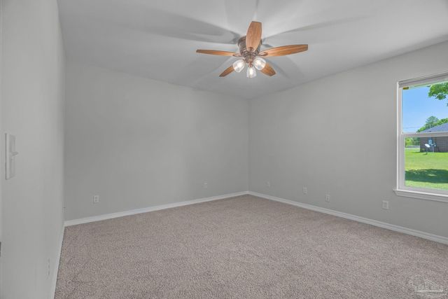 435 Meander Ln, Cantonment, FL 32533