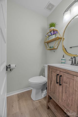 435 Meander Ln, Cantonment, FL 32533