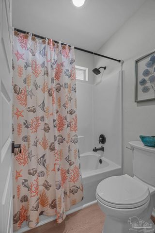 435 Meander Ln, Cantonment, FL 32533