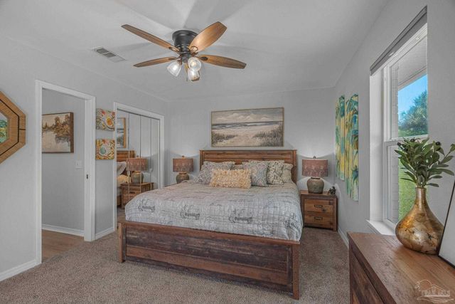 435 Meander Ln, Cantonment, FL 32533