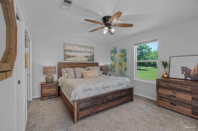 435 Meander Ln, Cantonment, FL 32533