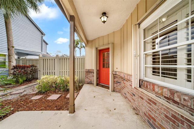 6558 Abbey Road, Parkland, FL 33067