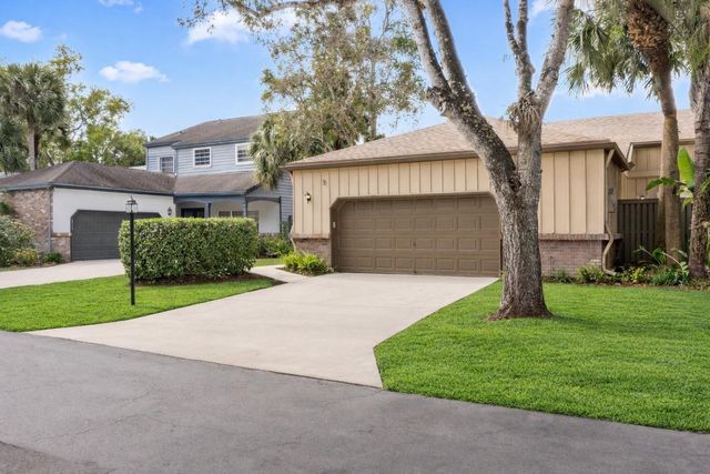 6558 Abbey Road, Parkland, FL 33067