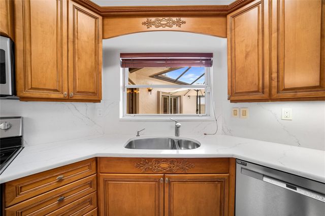 6558 Abbey Road, Parkland, FL 33067