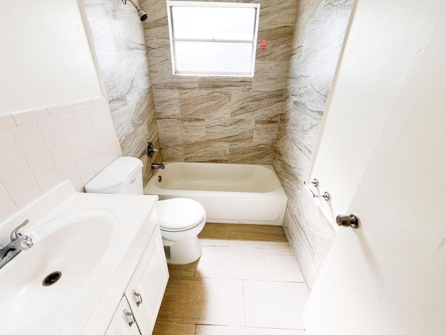 4666 Gulfstream Road, Lake Worth, FL 33461