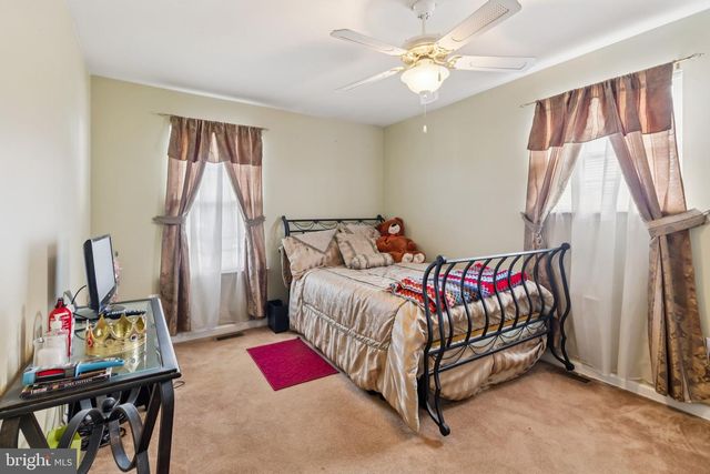 2703 OVERDALE PL, District Heights, MD 20747