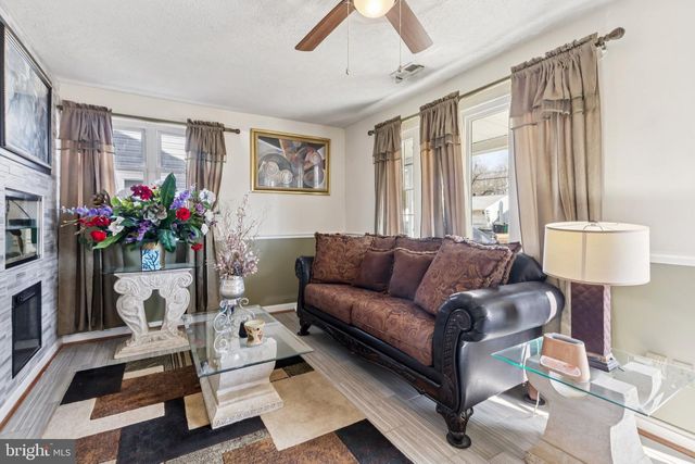 2703 OVERDALE PL, District Heights, MD 20747