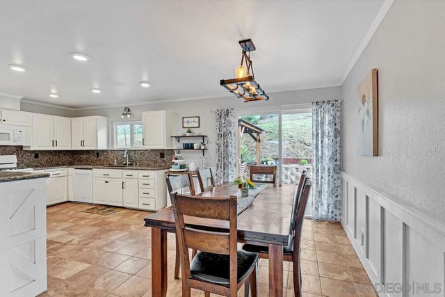 1255 Bermuda Pl, El Cajon, CA 92021