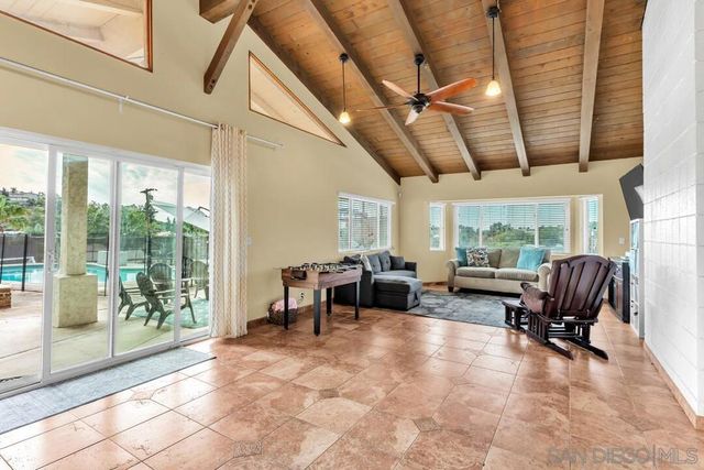 1255 Bermuda Pl, El Cajon, CA 92021